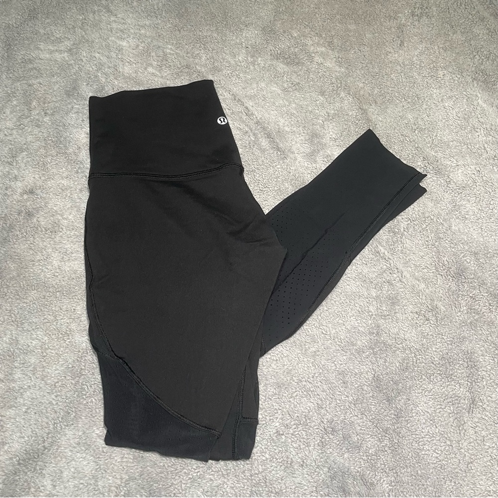 LuluLemon Mesh leggings